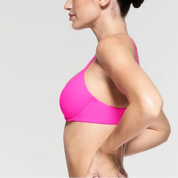 SKIMS Fits Everybody Plunge Bra - Picture 3 of 8